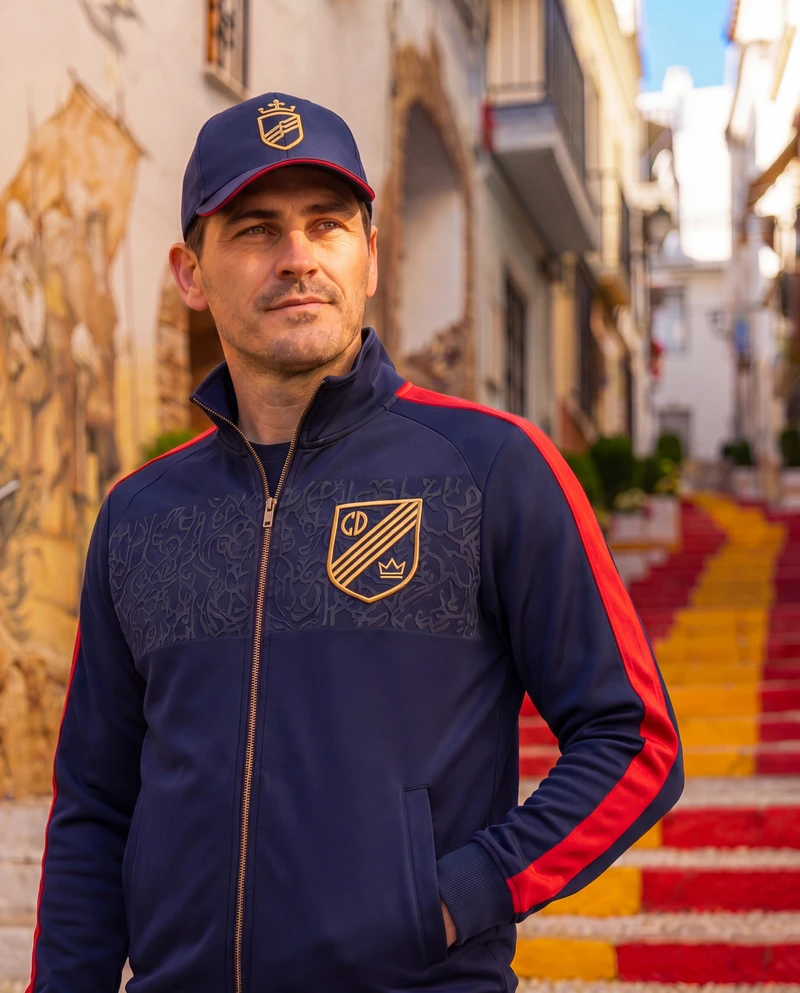 iker casillas headshot